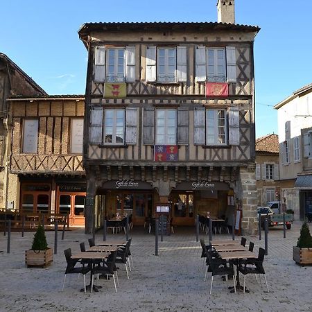 مبيت وإفطار Eauze Cafe De France المظهر الخارجي الصورة